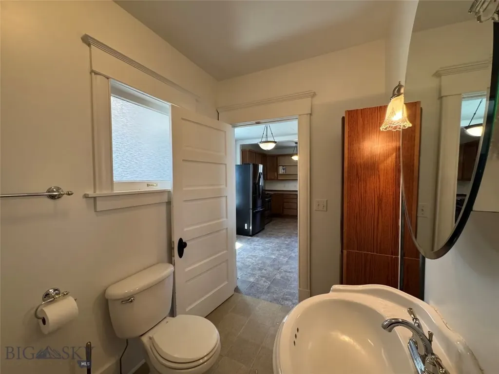 403 E 6th Avenue Big Timber MT 59011