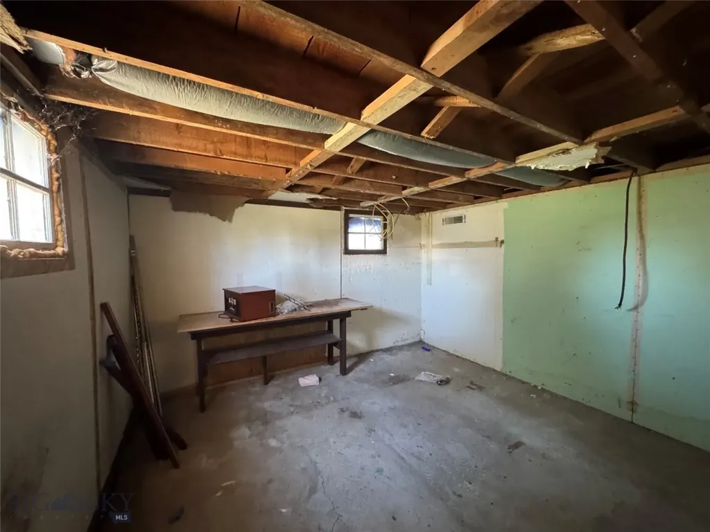 403 E 6th Avenue Big Timber MT 59011