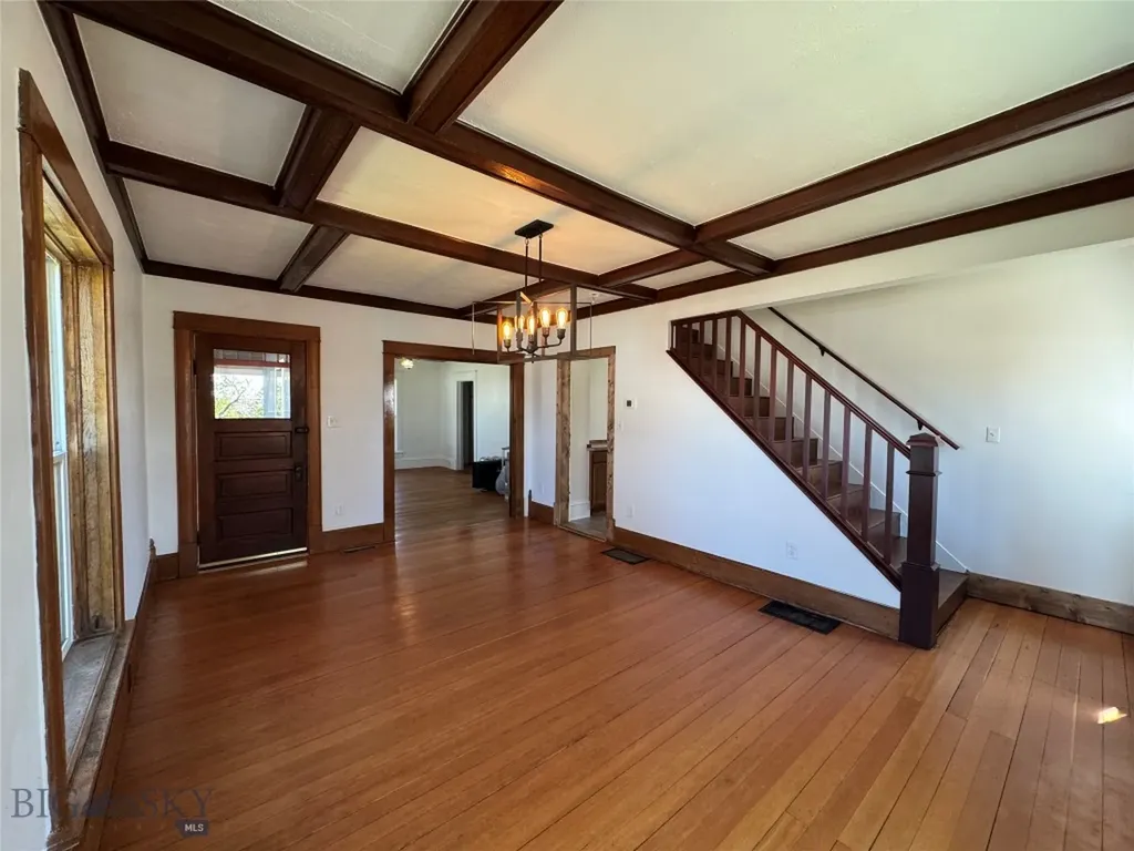 403 E 6th Avenue Big Timber MT 59011