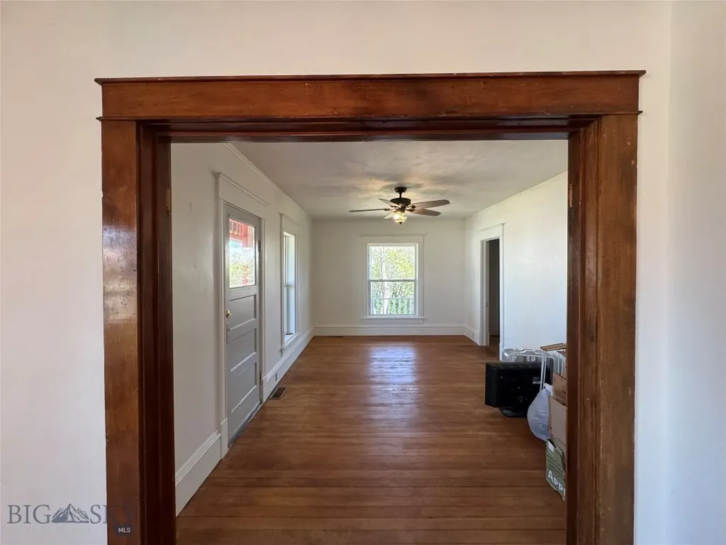 403 E 6th Avenue Big Timber MT 59011