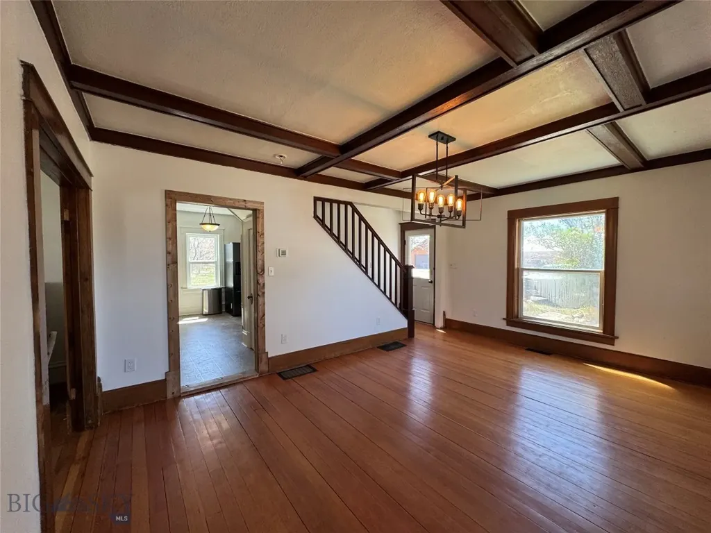 403 E 6th Avenue Big Timber MT 59011