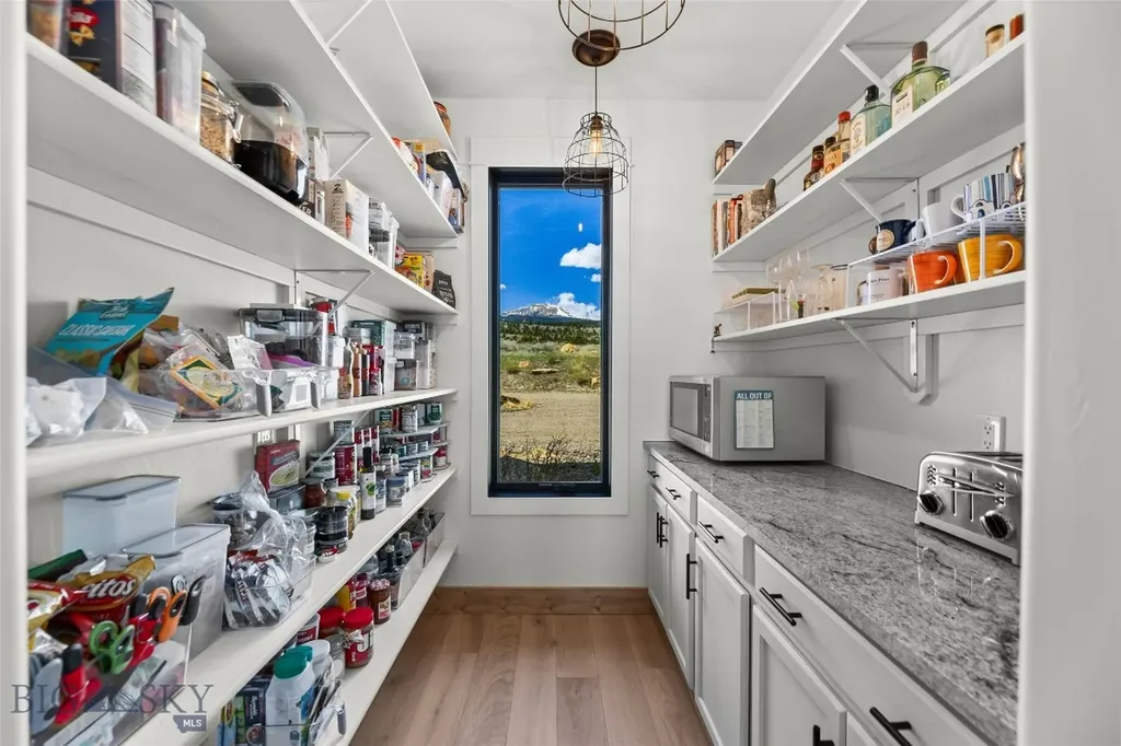 73 Stone Ridge Road Mcallister MT 59740