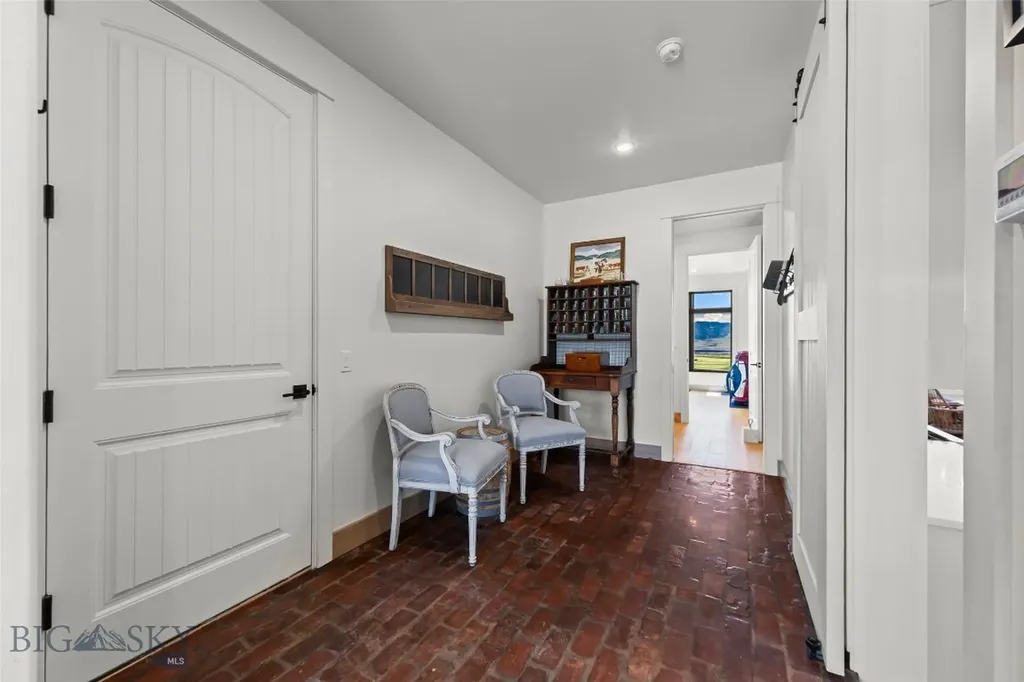 73 Stone Ridge Road Mcallister MT 59740