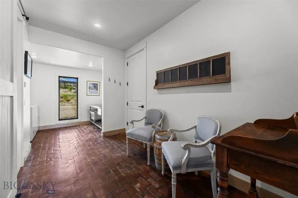 73 Stone Ridge Road Mcallister MT 59740