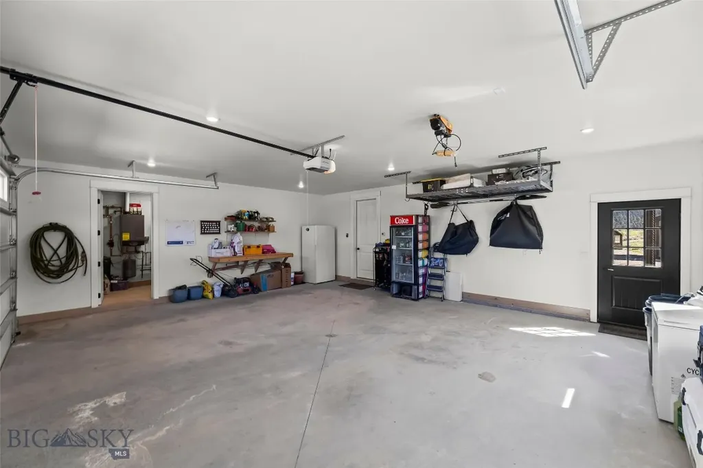 73 Stone Ridge Road Mcallister MT 59740