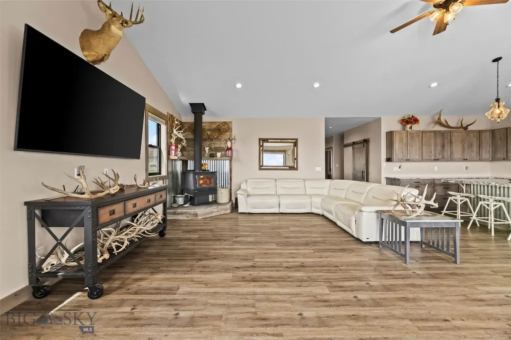 92 Depot Road Ennis MT 59729