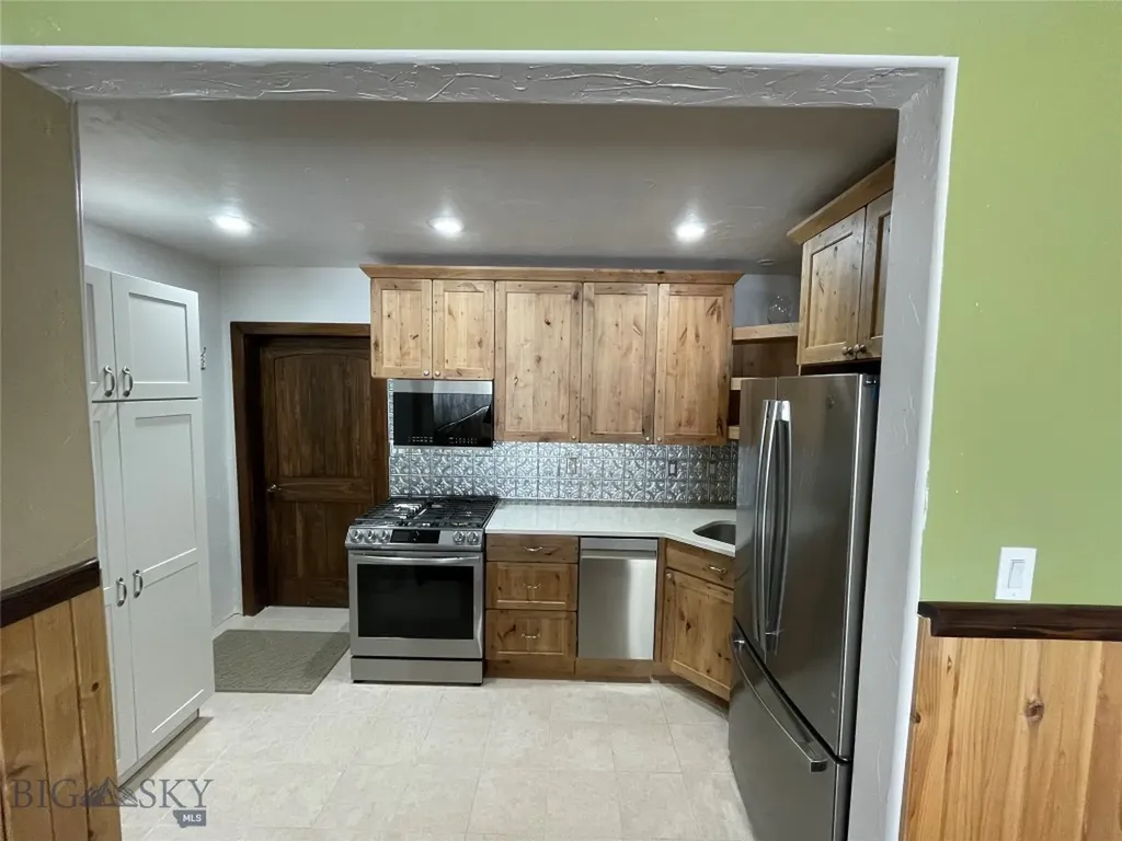104 Antelope Meadows Road Ennis MT 59729