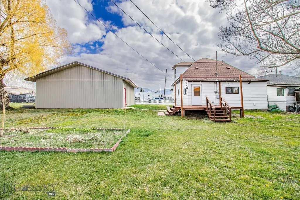 1335 Iowa Avenue Butte MT 59701