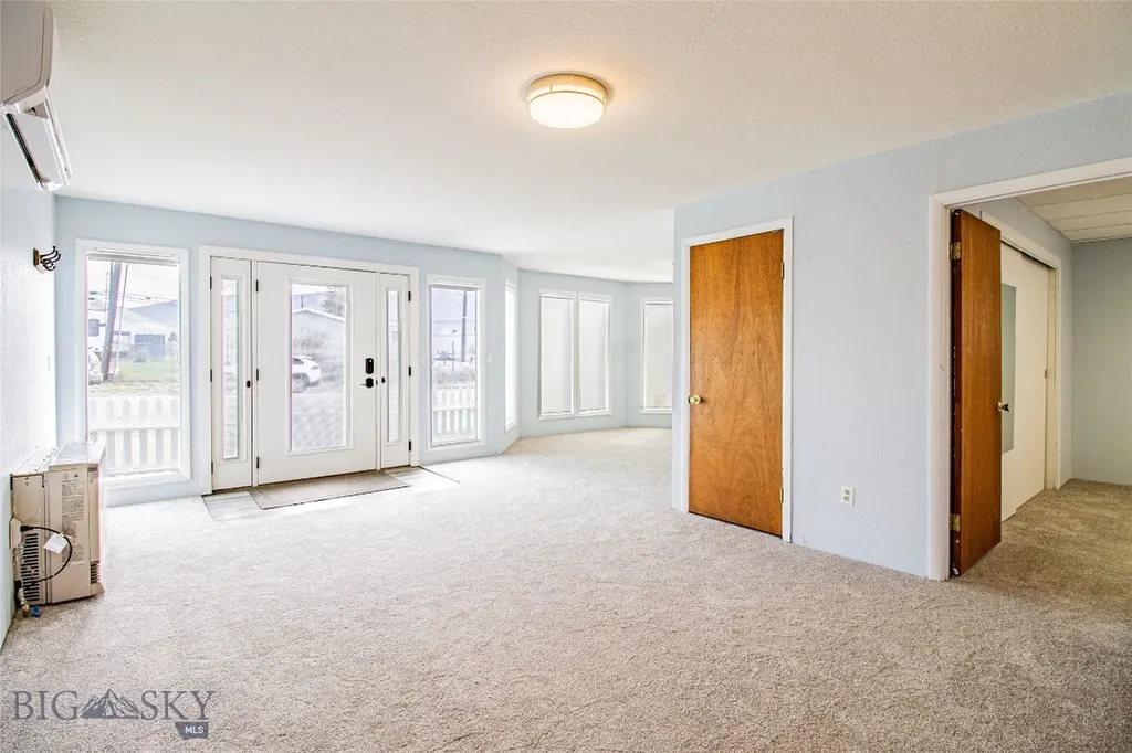 1335 Iowa Avenue Butte MT 59701