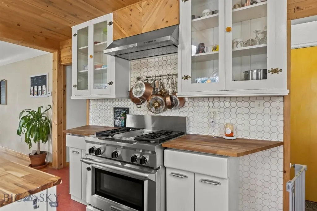 529 S 9th Street Livingston MT 59047