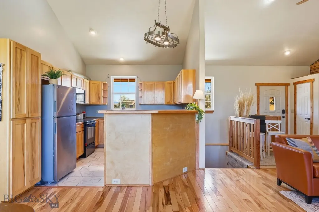 734 Landmark Drive Belgrade MT 59714