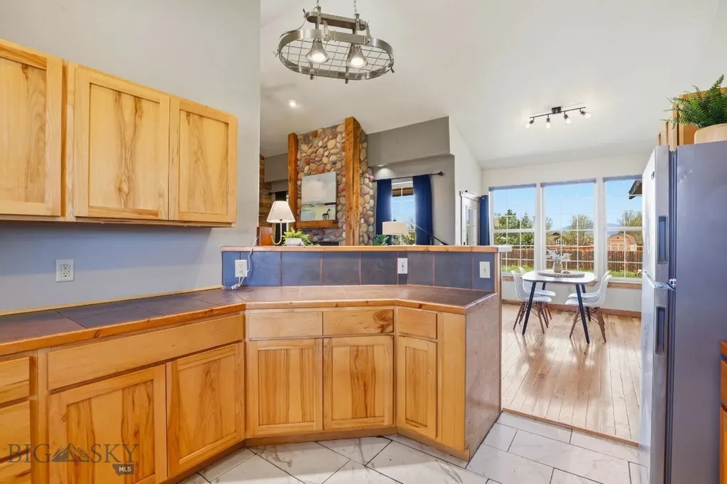734 Landmark Drive Belgrade MT 59714
