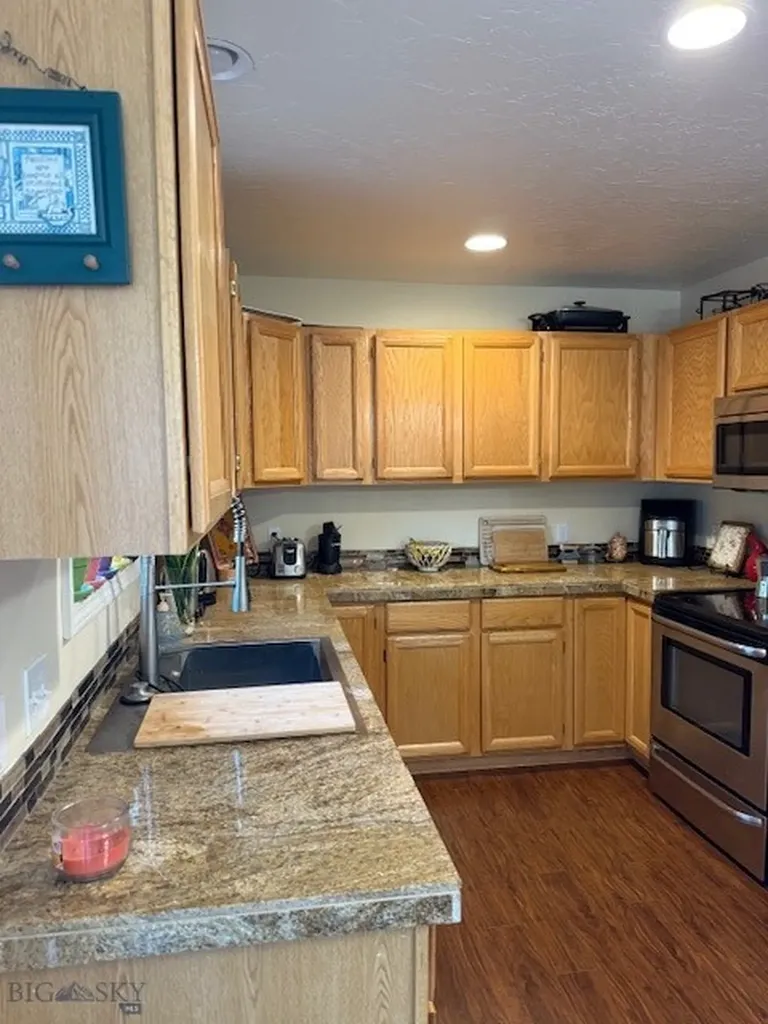3003 Meadowlark Butte MT 59701