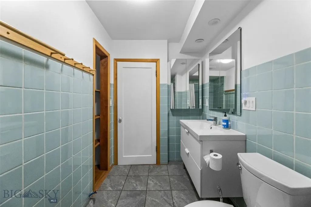 213 W Cottonwood Street Bozeman MT 59715