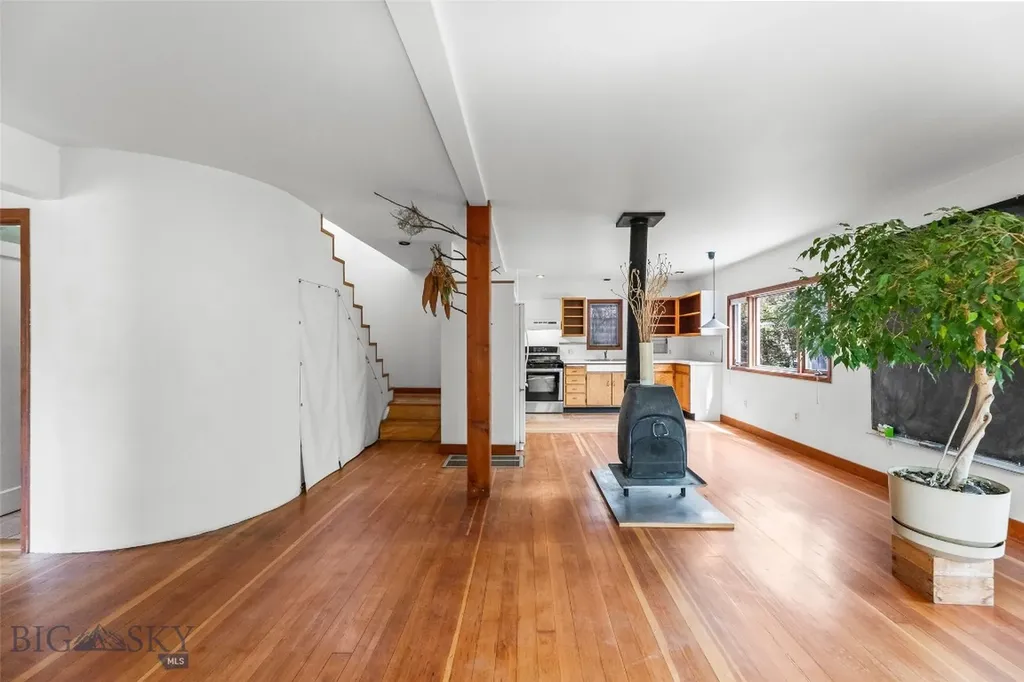 213 W Cottonwood Street Bozeman MT 59715