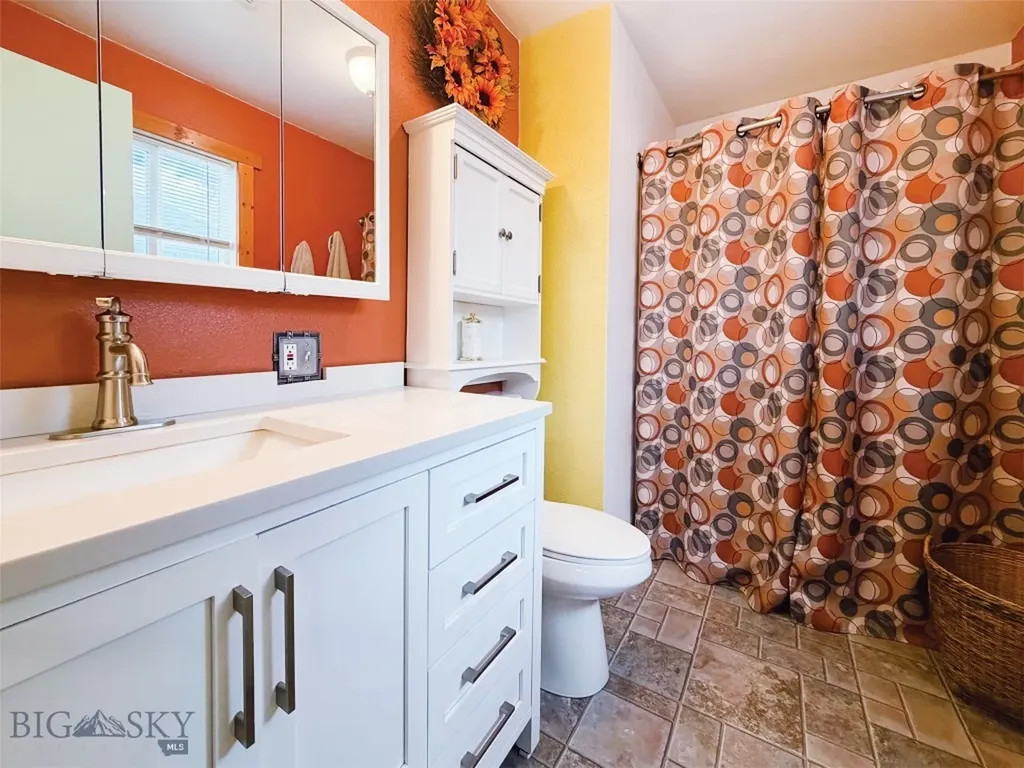 236 S Dakota Street Dillon MT 59725