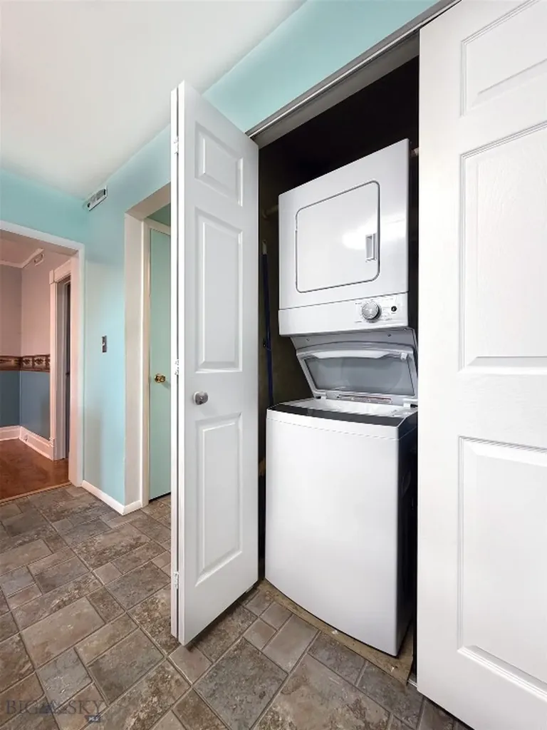 236 S Dakota Street Dillon MT 59725