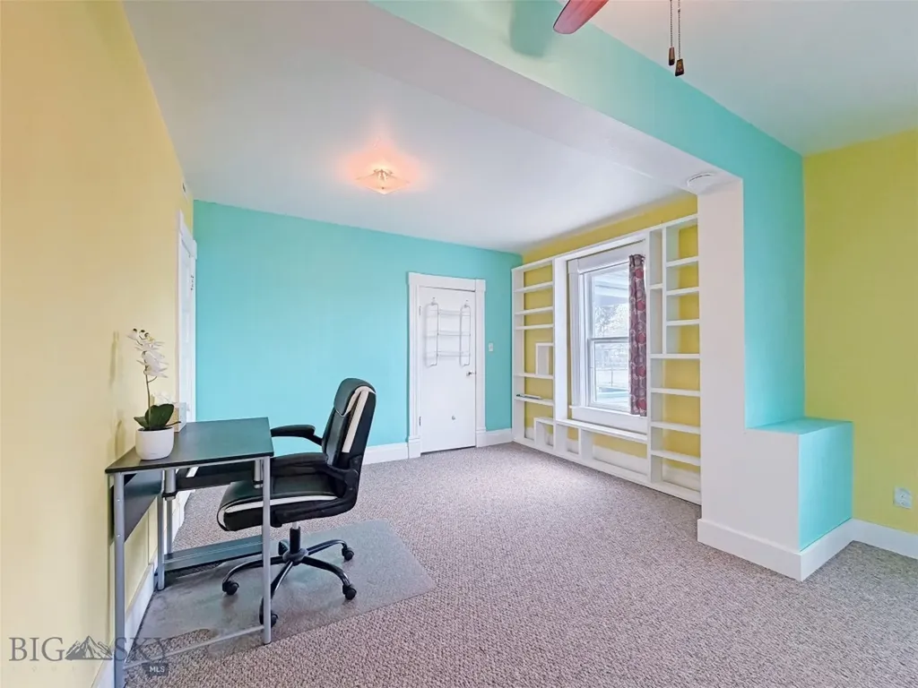236 S Dakota Street Dillon MT 59725