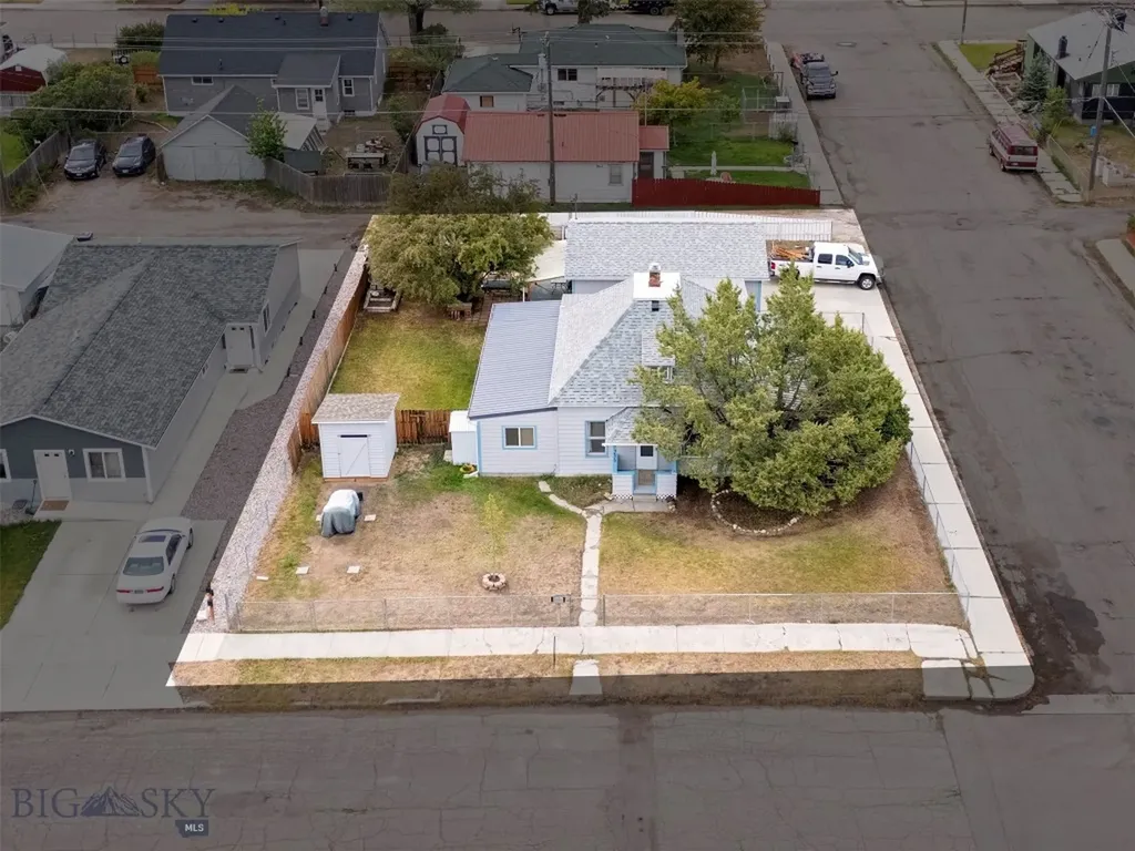 236 S Dakota Street Dillon MT 59725