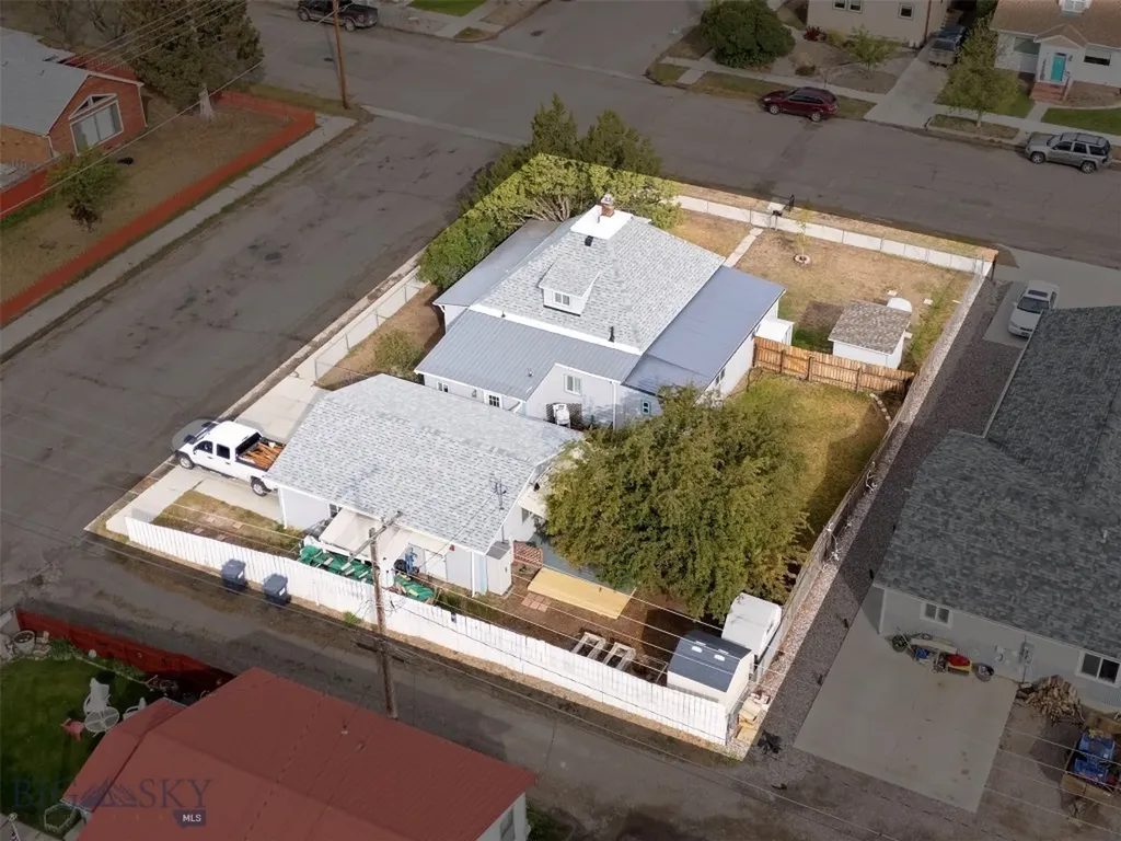 236 S Dakota Street Dillon MT 59725