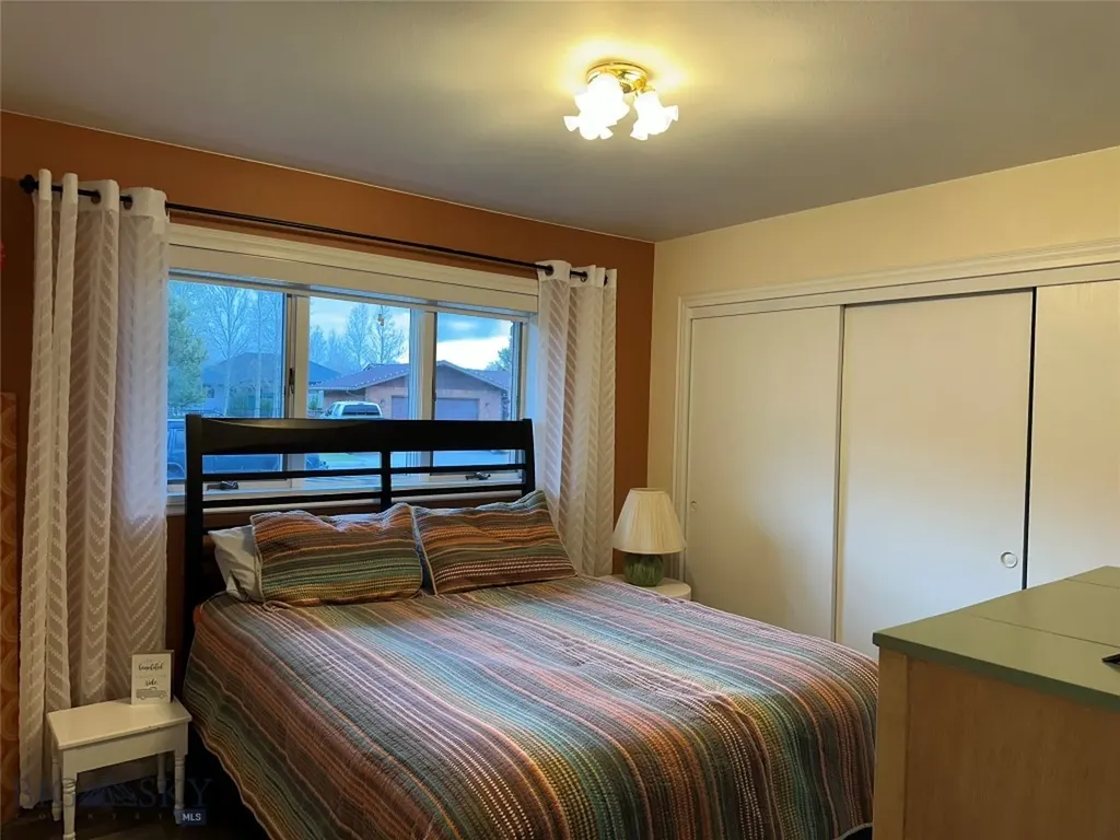 27 Bittersweet Drive Butte MT 59701