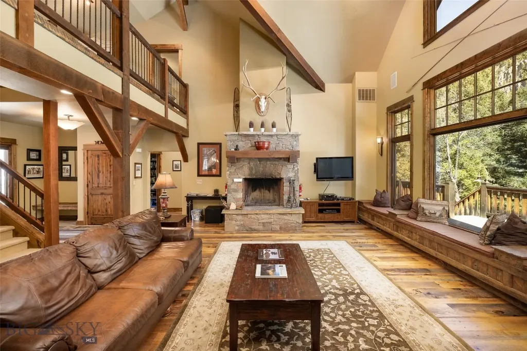64190 Gallatin Road Gallatin Gateway MT 59730