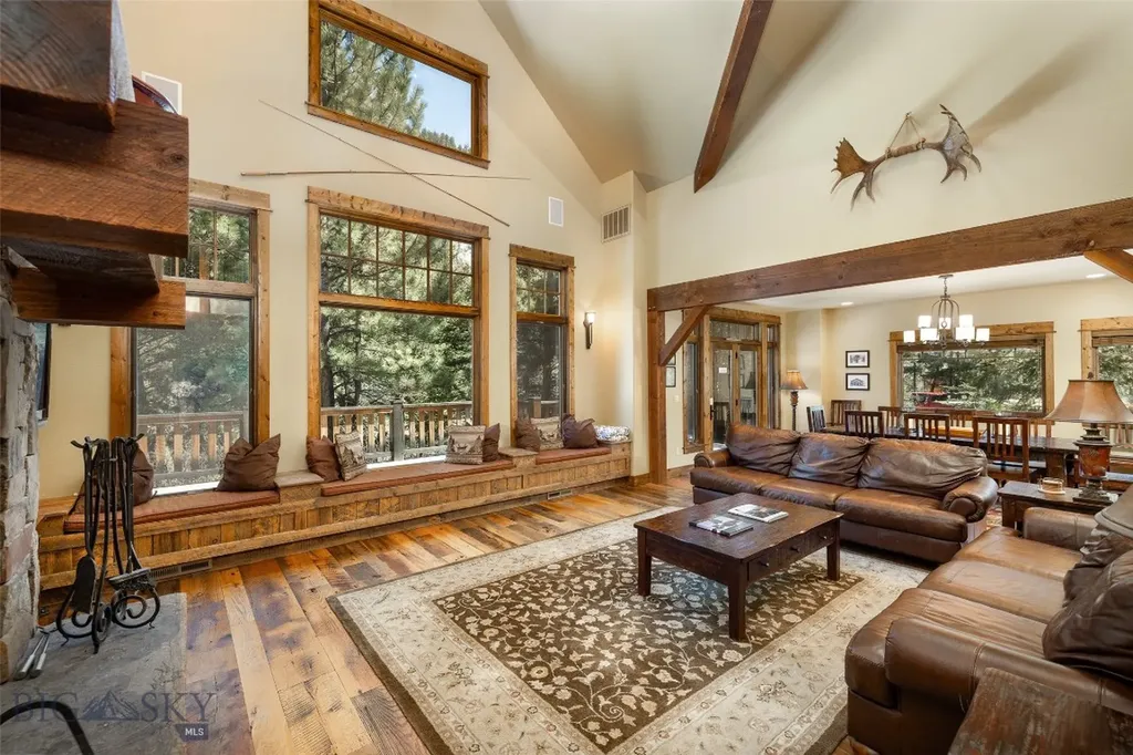 64190 Gallatin Road Gallatin Gateway MT 59730