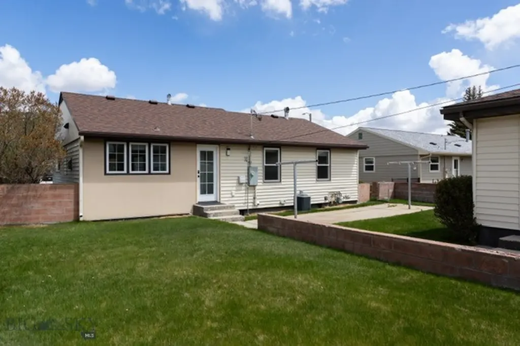 1717 W Park Avenue Anaconda MT 59711