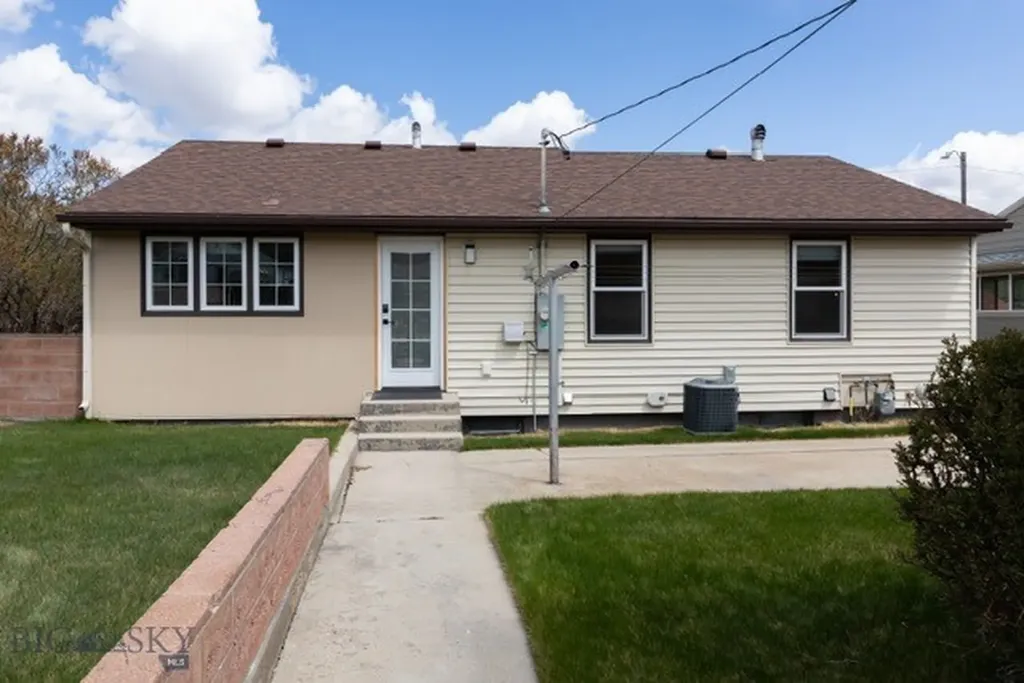 1717 W Park Avenue Anaconda MT 59711