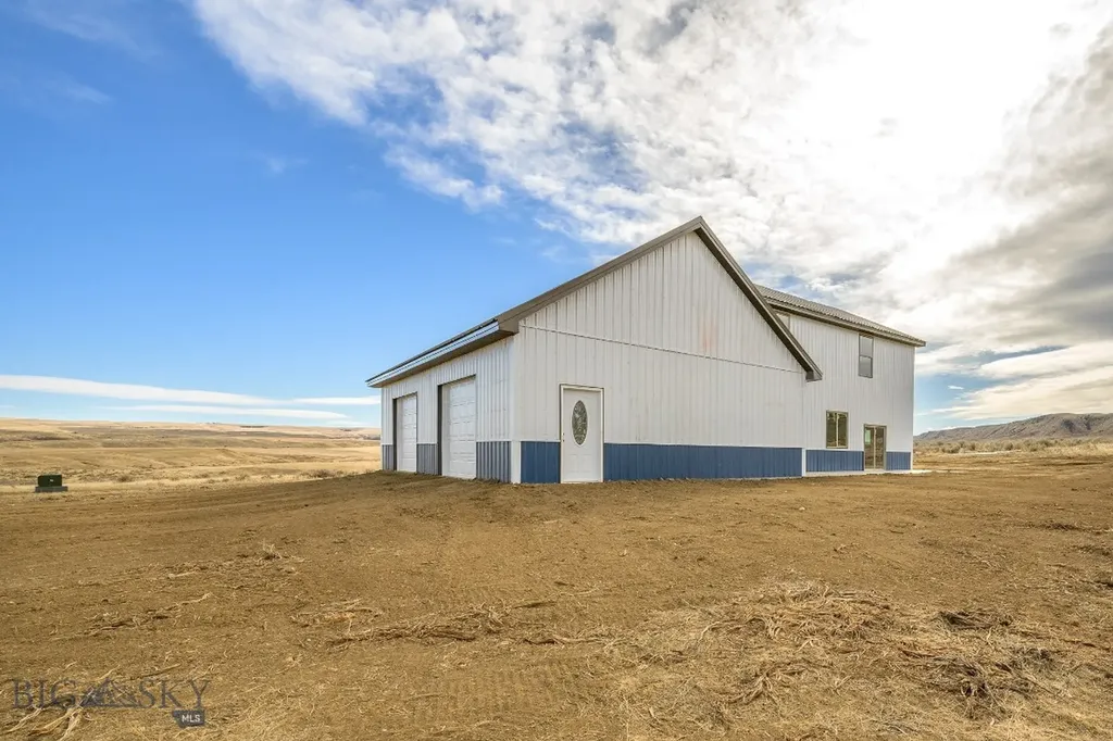 60 Five Mile Creek Road Edgar MT 59026