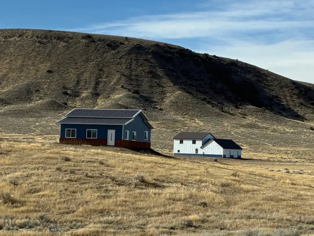 60 Five Mile Creek Road Edgar MT 59026