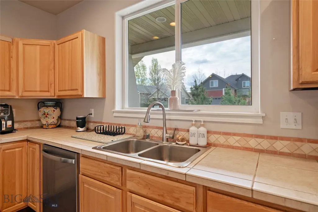 3011 Lily Drive Bozeman MT 59718