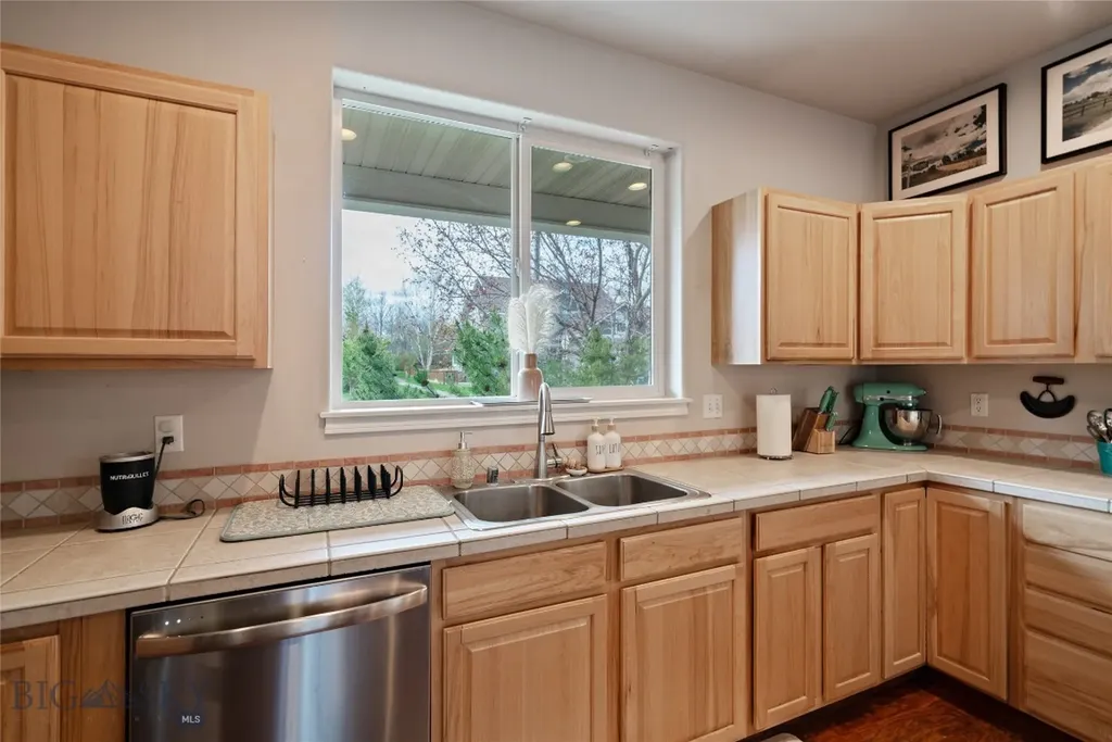3011 Lily Drive Bozeman MT 59718