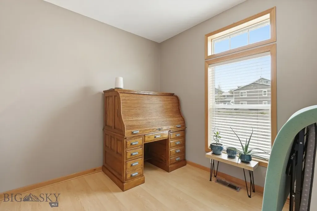 320 Spring Street Gardiner MT 59030