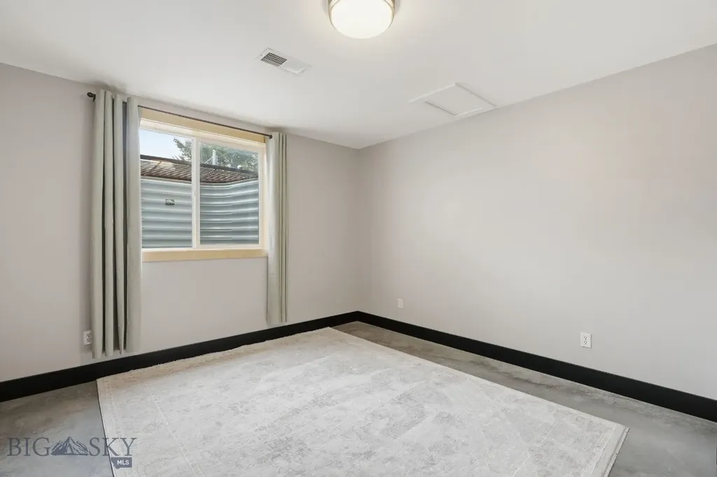 320 Spring Street Gardiner MT 59030