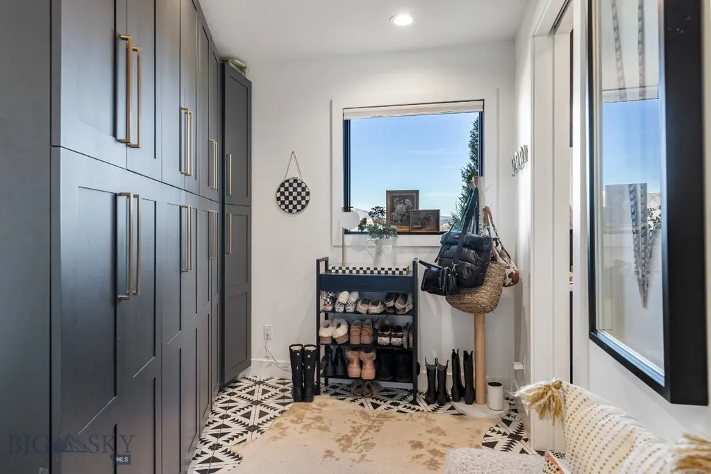 2375 Mount Ellis Lane Bozeman MT 59715