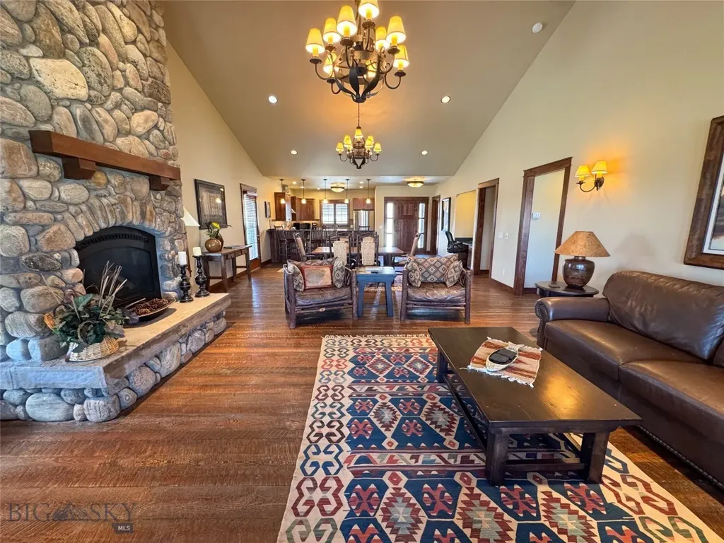 100 Snowberry Path Melrose MT 59743
