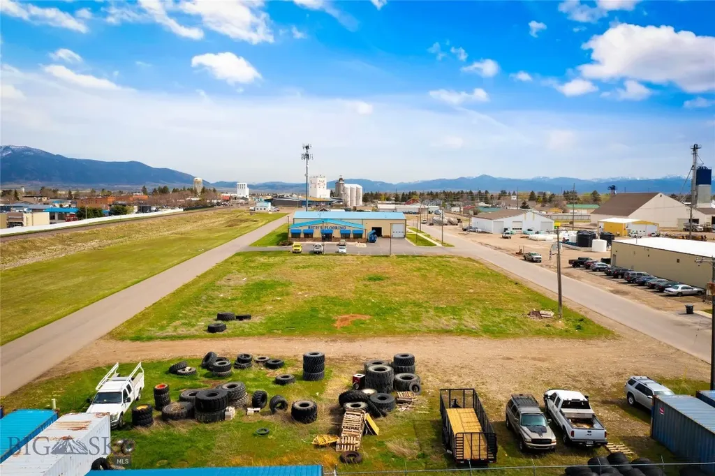 Nna Gallatin Farmers Avenue Belgrade MT 59714