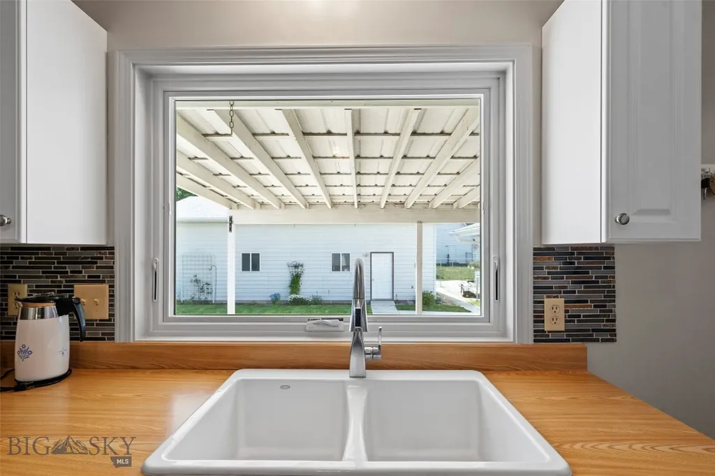 201 N Oak Street Townsend MT 59644