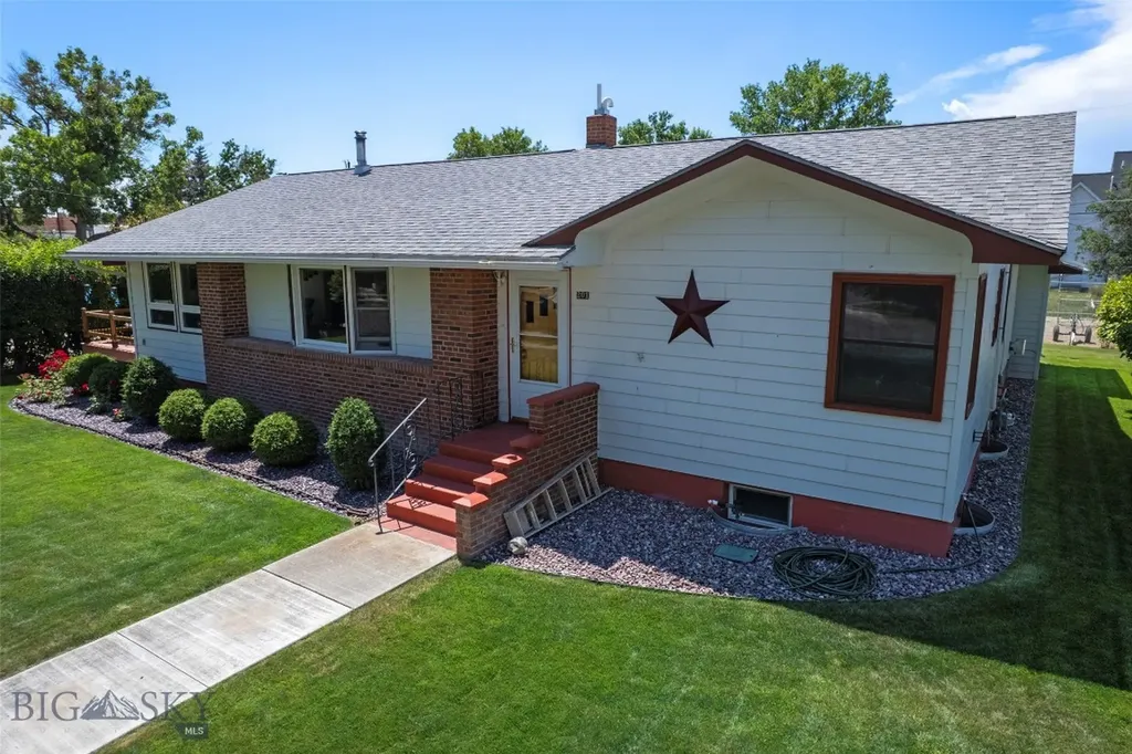 201 N Oak Street Townsend MT 59644