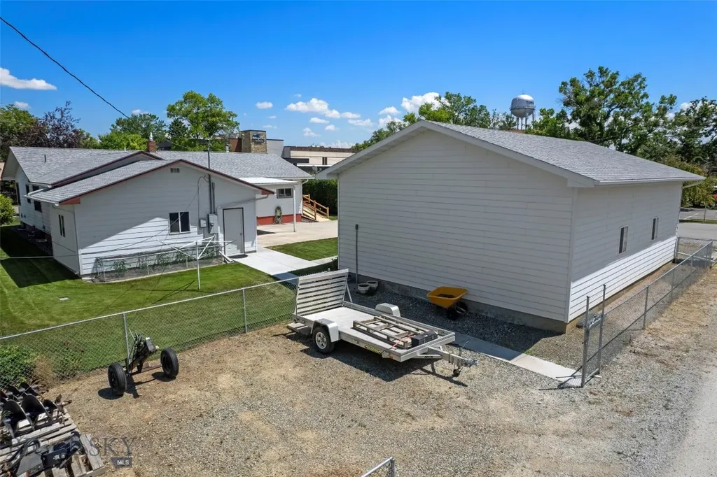 201 N Oak Street Townsend MT 59644