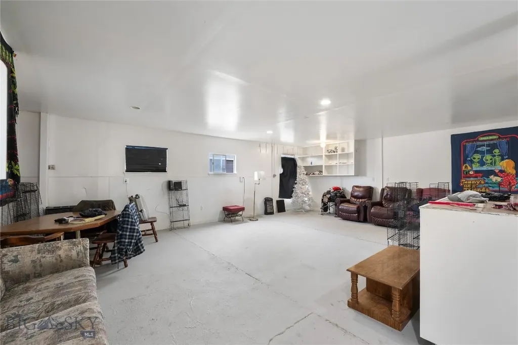719 W 6th Anaconda MT 59711
