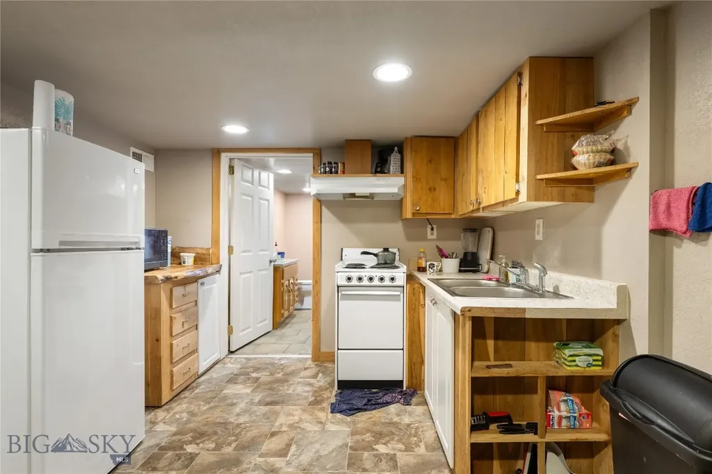 719 W 6th Anaconda MT 59711