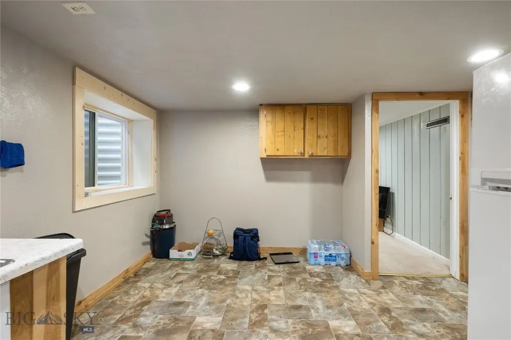 719 W 6th Anaconda MT 59711