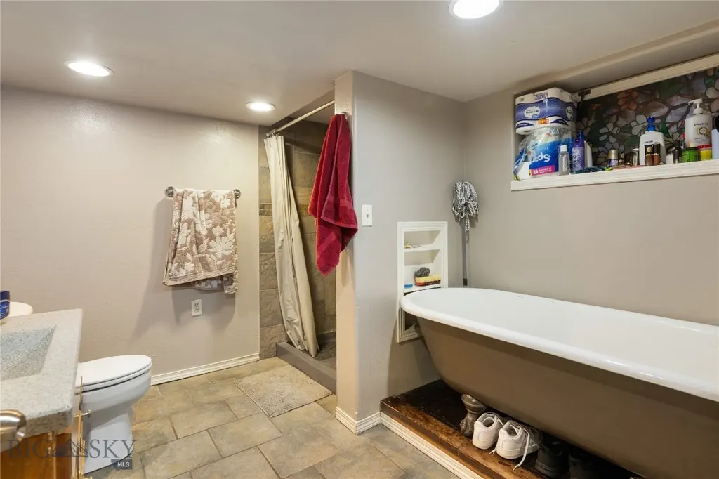 719 W 6th Anaconda MT 59711