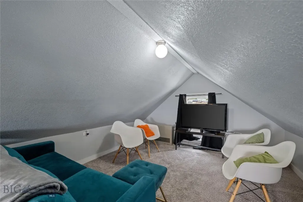 406 E Mercury Butte MT 59701