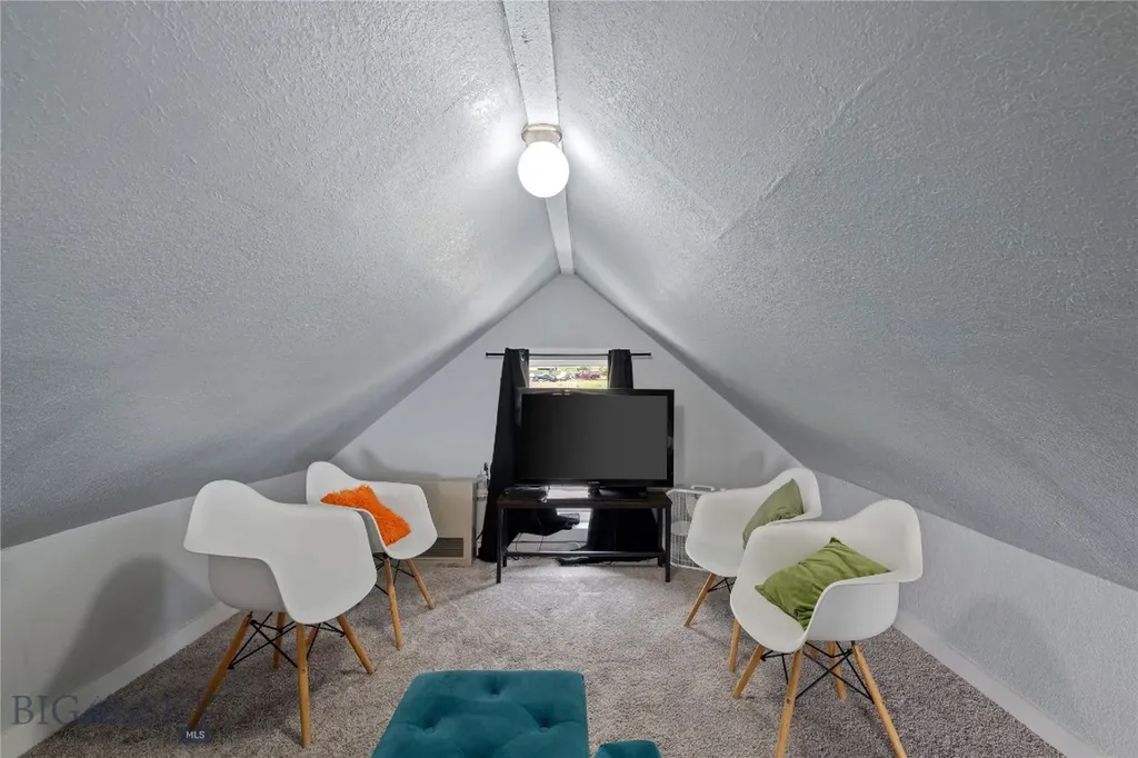 406 E Mercury Butte MT 59701
