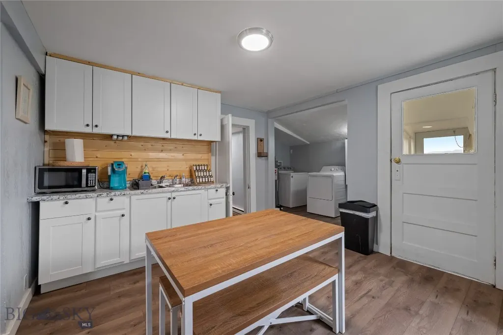 406 E Mercury Butte MT 59701