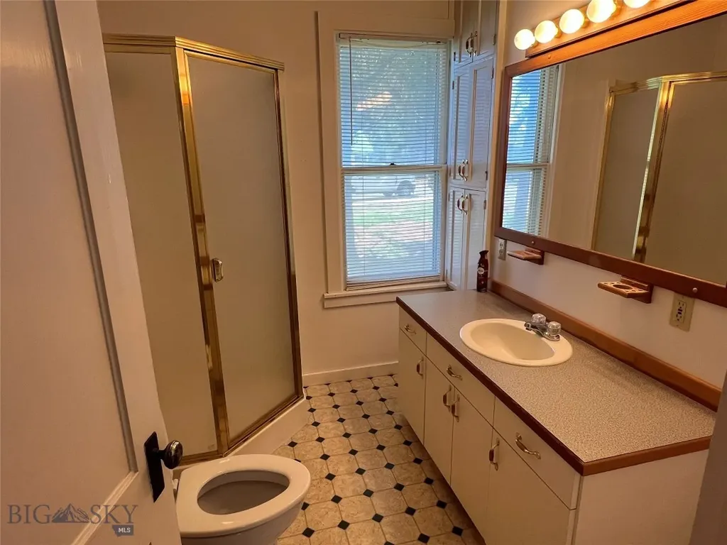 302 N Bridge Street Twin Bridges MT 59754