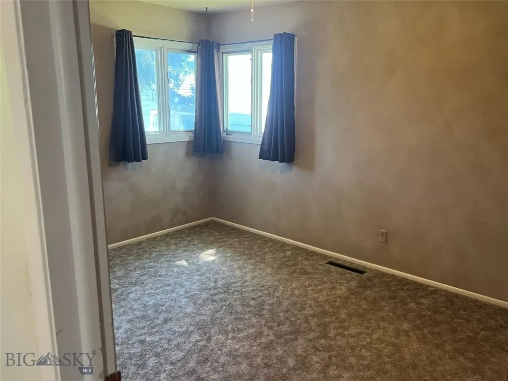 302 N Bridge Street Twin Bridges MT 59754